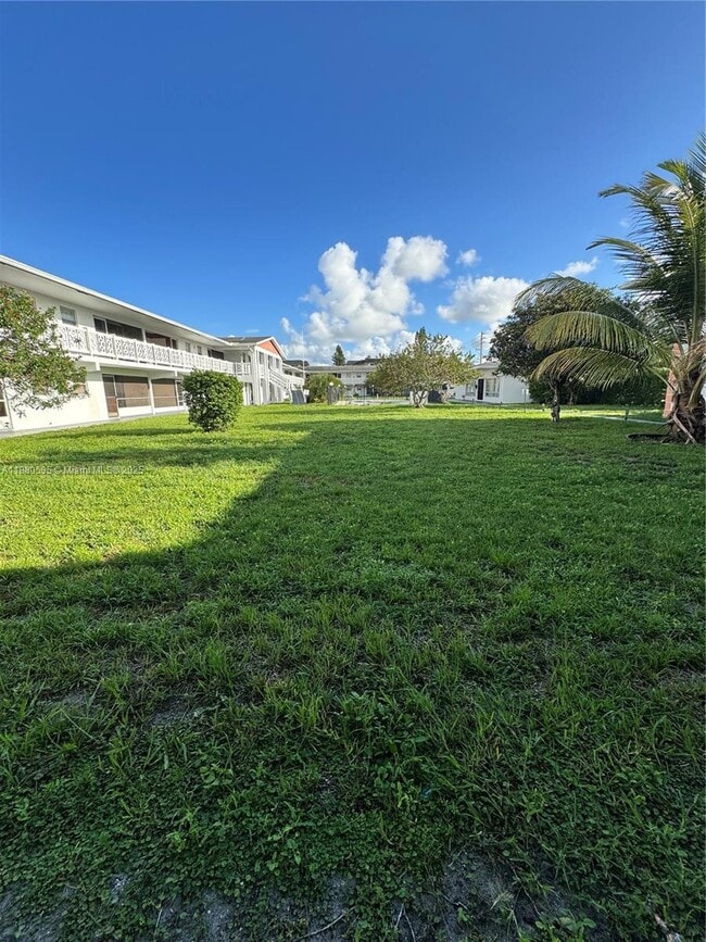 Building Photo - 1701 NW 46th Ave