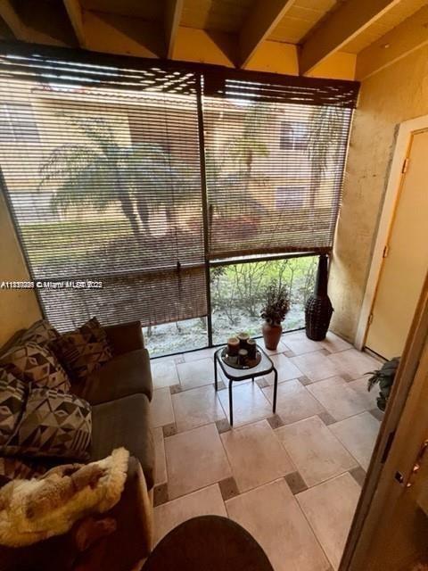 Foto del edificio - 1243 SW 46th Ave