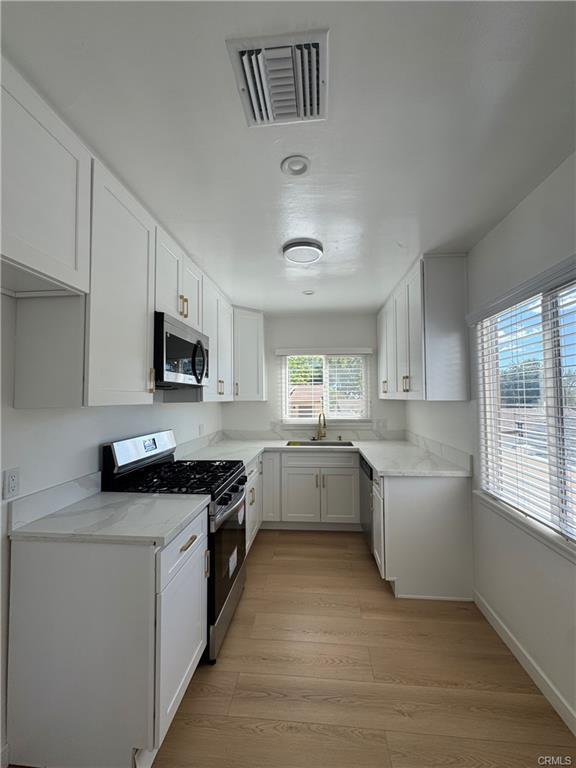 Foto del edificio - 4644 Lowell Ave