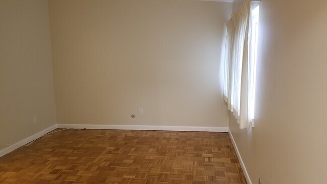 Building Photo - 300 Tremont St
