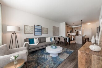 Building Photo - Avalon Arundel Crossing