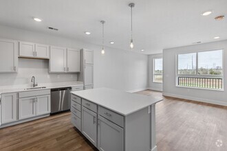 Building Photo - Windsor Hills
