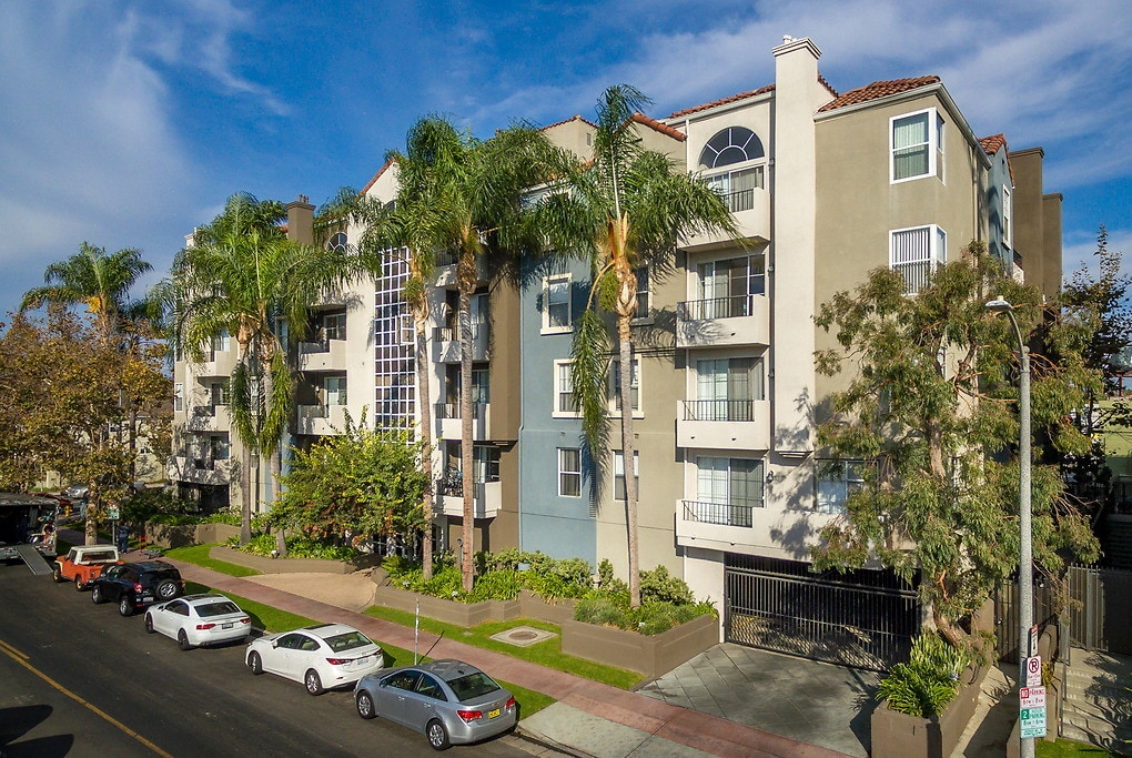 Es Properties At Miracle Mile Apartments In Los Angeles Ca Previous