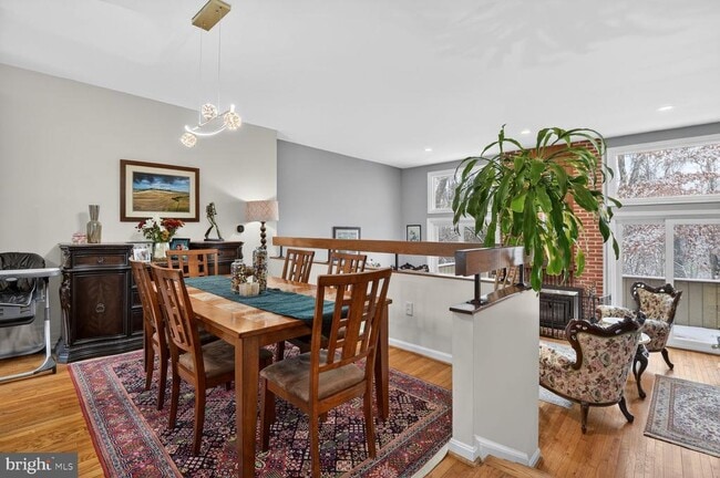 Foto del edificio - 7511 Bradley Blvd