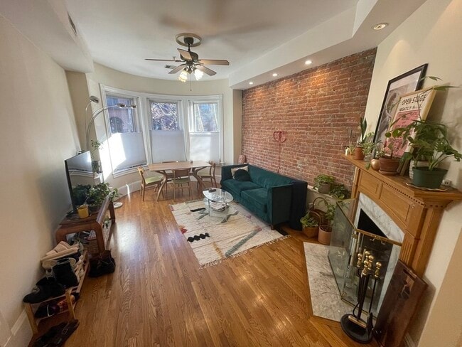 Foto del edificio - 183 Saint Botolph St