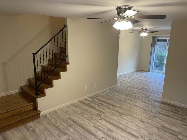 Building Photo - Brennen's Point Townhomes