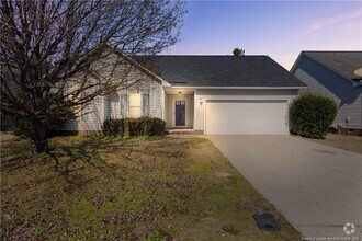 Building Photo - 1456 Middlesbrough Dr