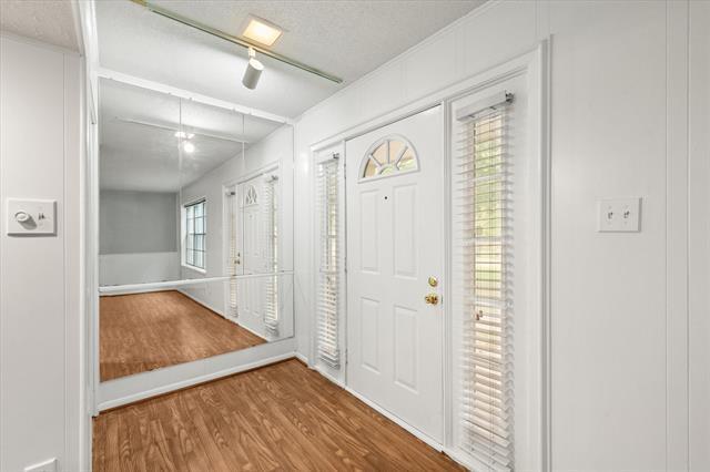 Foto del edificio - 376 Westview Terrace