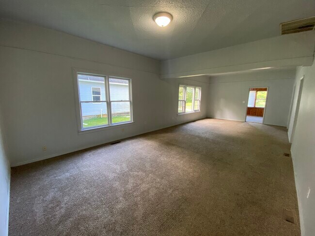 Foto del edificio - 725 N Kimball St