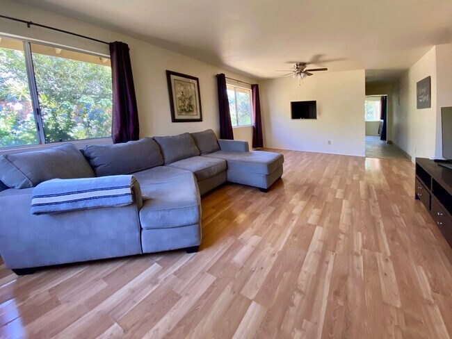 Foto del edificio - 3 Bedroom 2 Bath Waikoloa Village Home