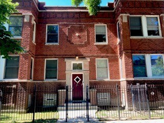 Foto principal - 2452 N Linden Pl