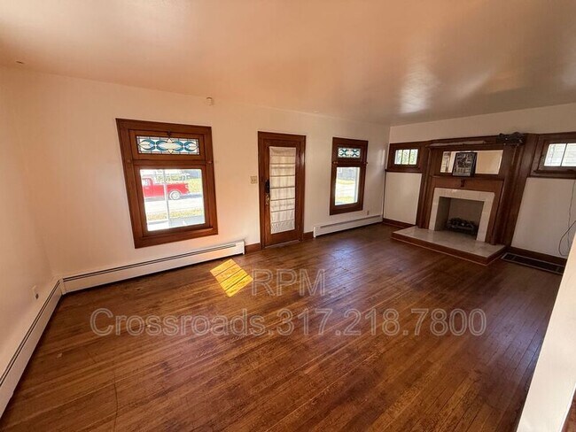 Foto del edificio - 2461 S Delaware St