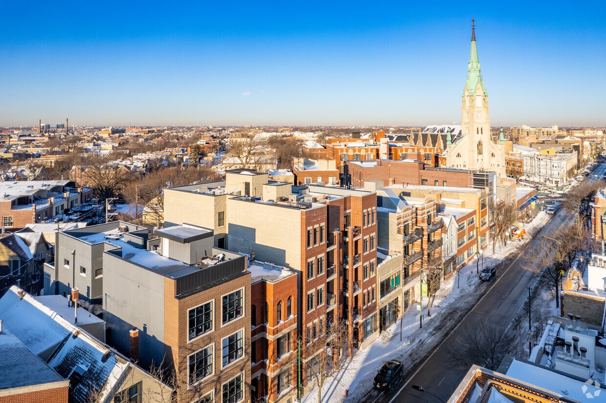 Aerial Photo - 2936 N Lincoln Ave