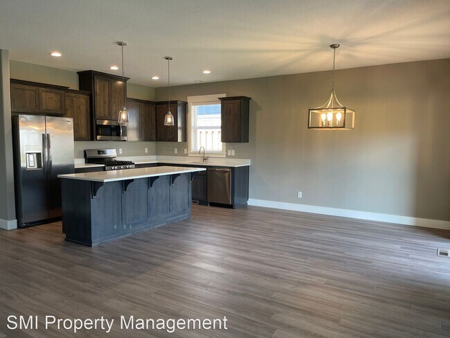 Foto del edificio - 3 br, 2 bath House - 801 Covey Run Street