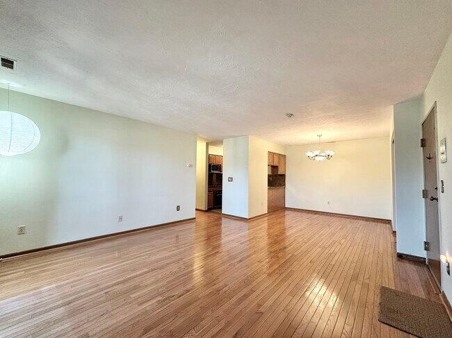 Foto del edificio - 340 Sunderland Rd
