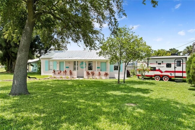 Building Photo - 1305 S 26th St