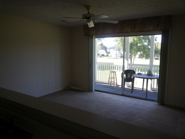 Foto del edificio - 1 Bedroom Condo in Waterway Village