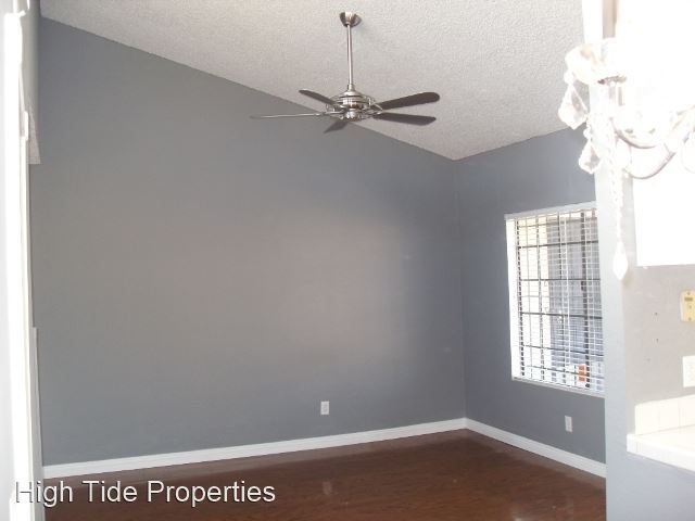 Building Photo - 2 br, 1 bath House - 4355 Utah St #5