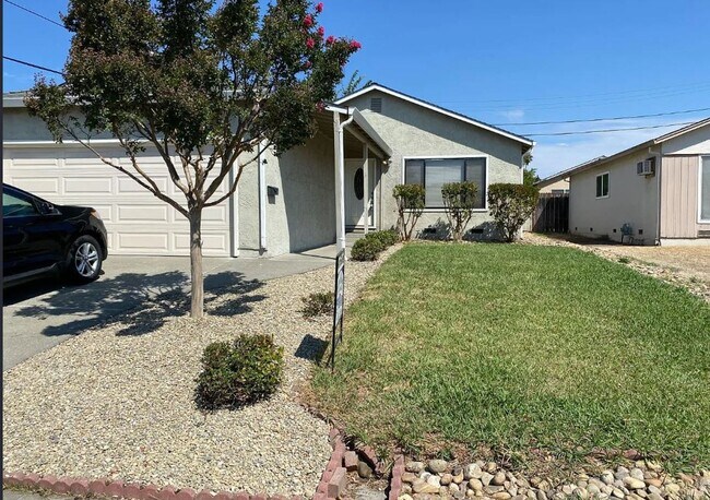 Foto del edificio - Fairfield, 3 bed/2 bath home $2400