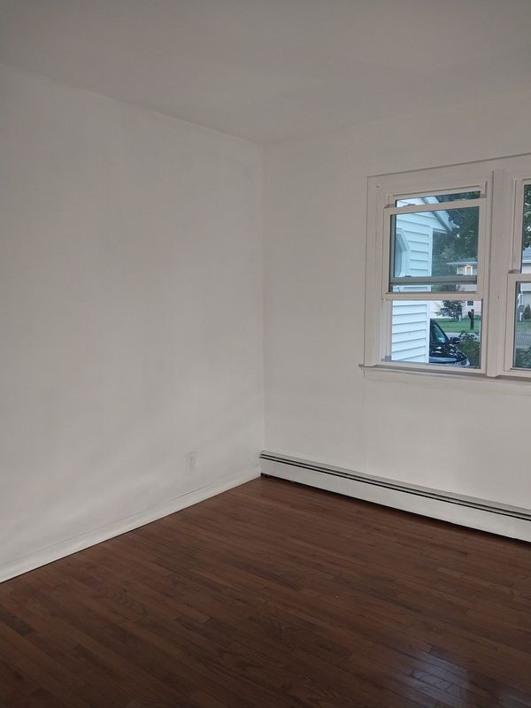 Foto del edificio - 282 Whittier Dr