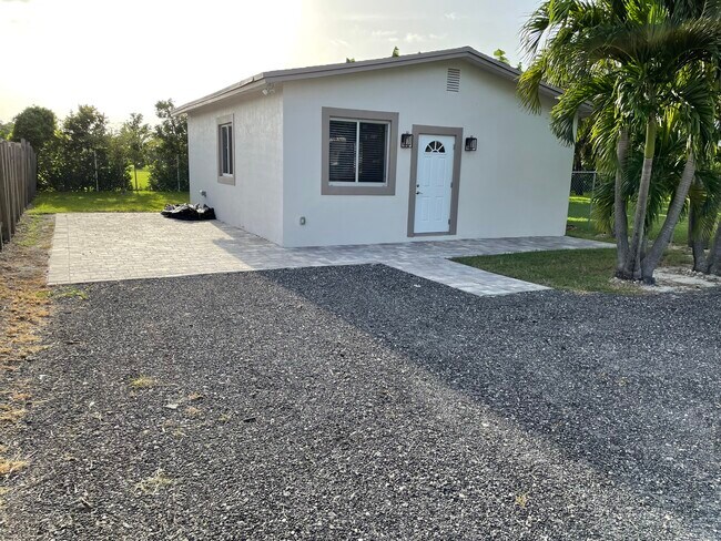 Building Photo - 5300 SW 122nd Ave
