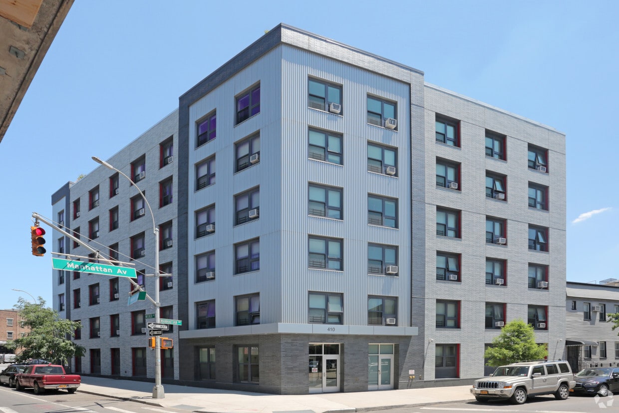 Building Photo - The Meekerman