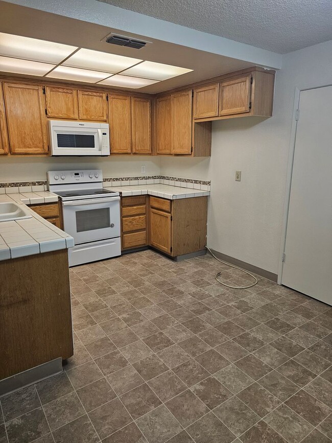 Photo - UPDATED 4 BED HOME IN SACRAMENTO!! $500 OFF MOVE-IN SPECIAL!