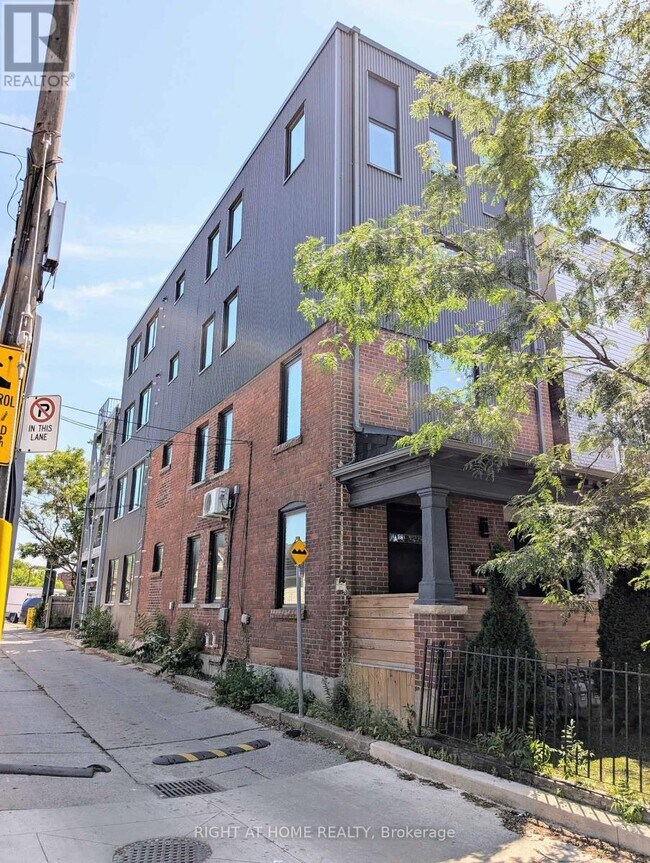 Photo du bâtiment - 189 Sheridan Ave