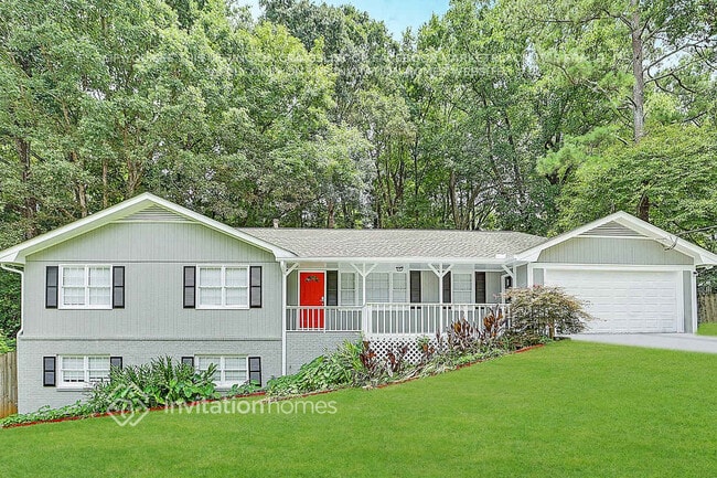 Building Photo - 1734 Lamancha Dr NW