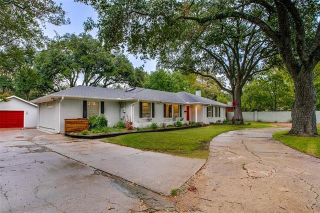 Foto del edificio - 5815 Walnut Hill Ln