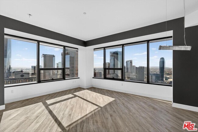 Foto del edificio - 1100 Wilshire Blvd