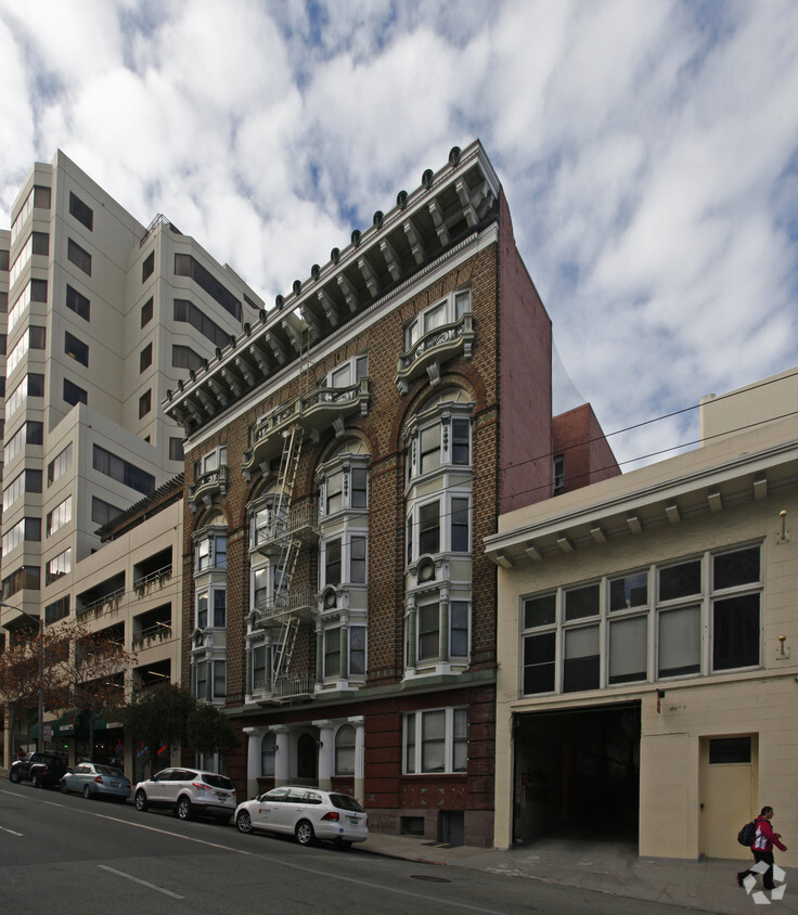 Foto del edificio - 1350 Sutter St