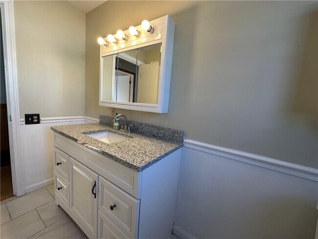 Foto del edificio - 65 Ingalls St