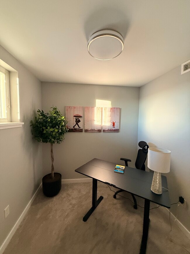 Foto del edificio - 228 S Cottonwood Rd