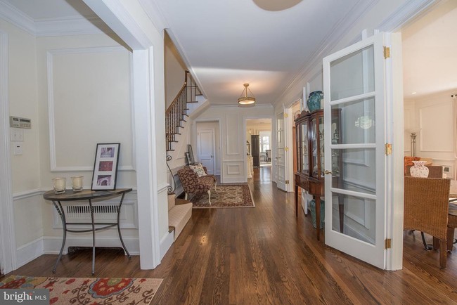 Foto del edificio - 245 Cheswold Ln