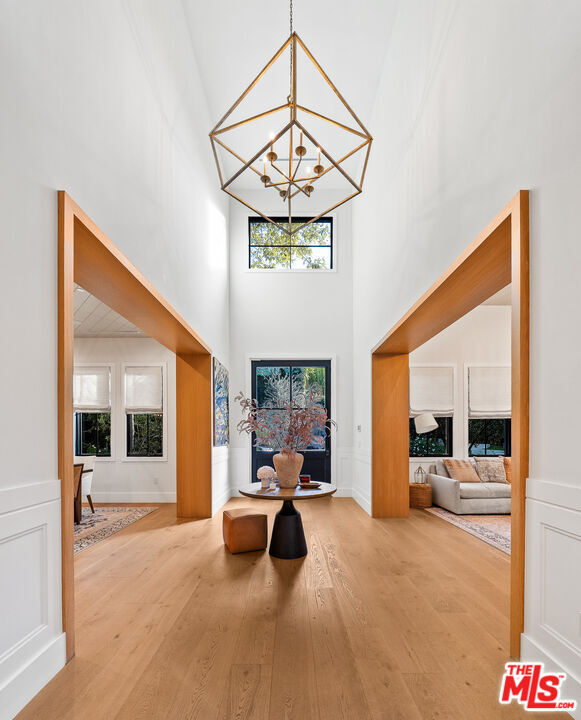 Building Photo - 15645 Woodvale Rd