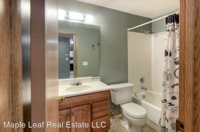 Foto del edificio - 1 br, 1 bath House - 411 N 90th St  Apt 103
