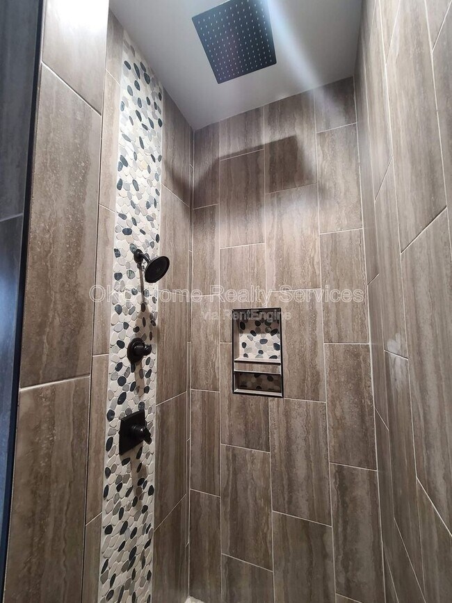 Foto del edificio - 4800 Hambletonian Ln