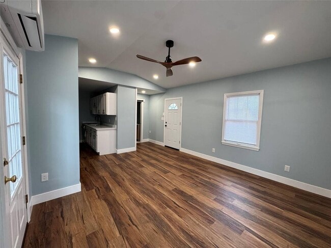 Building Photo - 42 Fire Island Ave