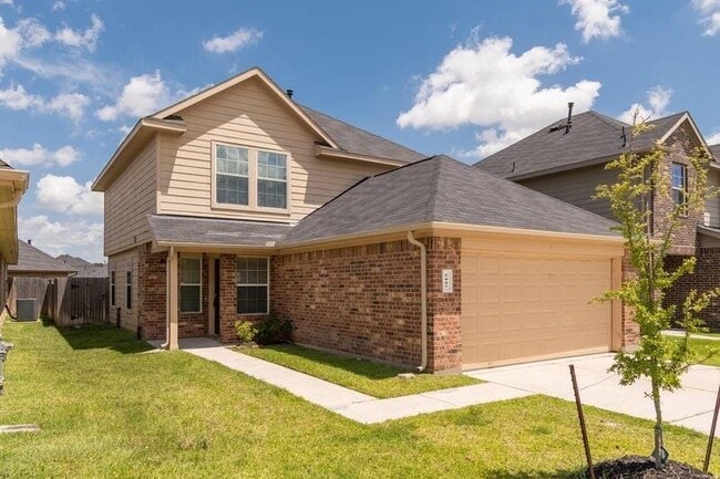 Building Photo - 2447 Peterborough Way