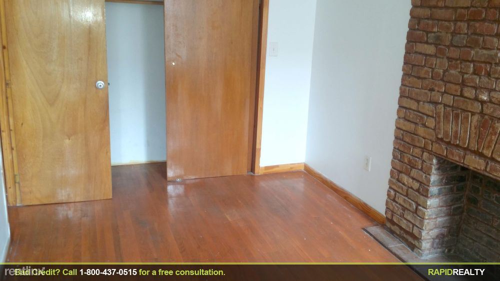 Building Photo - 711 Myrtle Ave