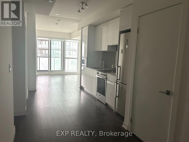 Building Photo - 49 E Liberty St