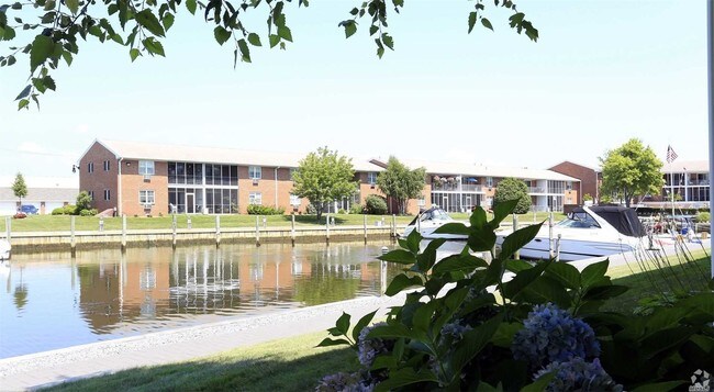 55 Muncie Rd, West Babylon, NY 11704 Apartment for Rent