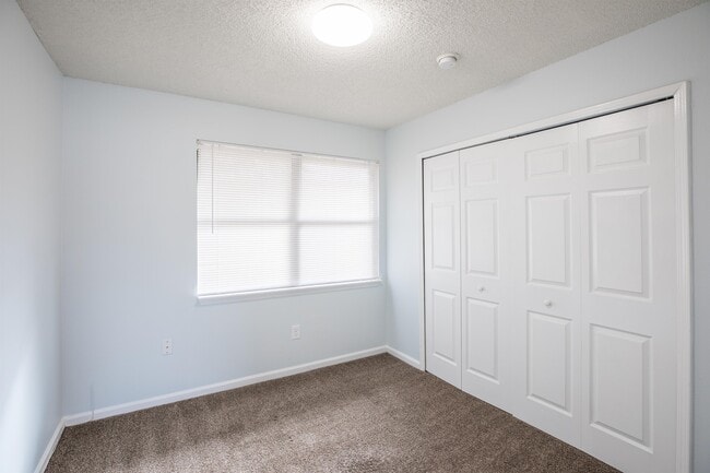 Building Photo - 5545 Playa Way