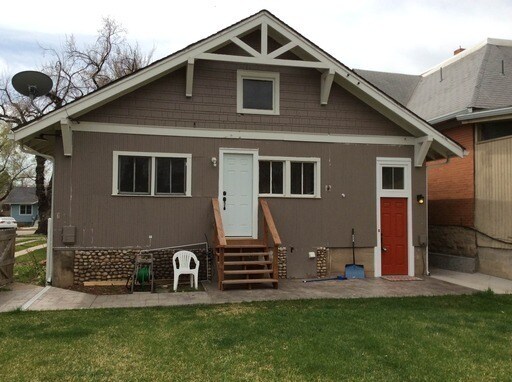 Building Photo - Beautifully Remodeled 1 Bedroom / 1 Bath Unit in the Heart of Old Town Fort Collins! Water/Sewer ...