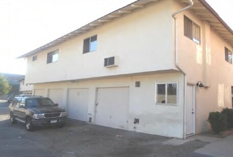 Building Photo - 651 S Fashion Park St