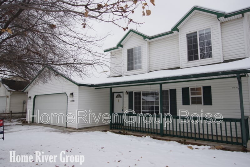 Primary Photo - 6521 W Parapet Dr