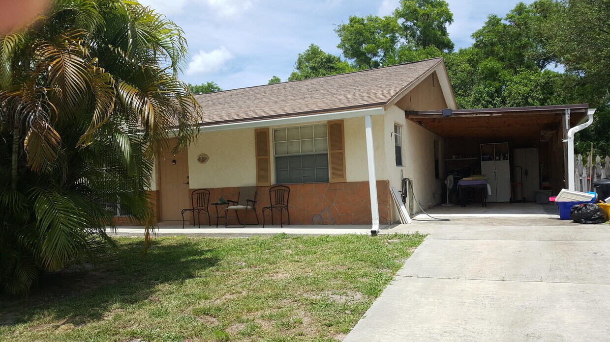 4567 SE Geneva Dr, Stuart, FL 34997 Townhome Rentals in Stuart FL