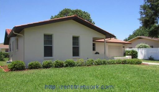 Building Photo - 6857 Hills Dr