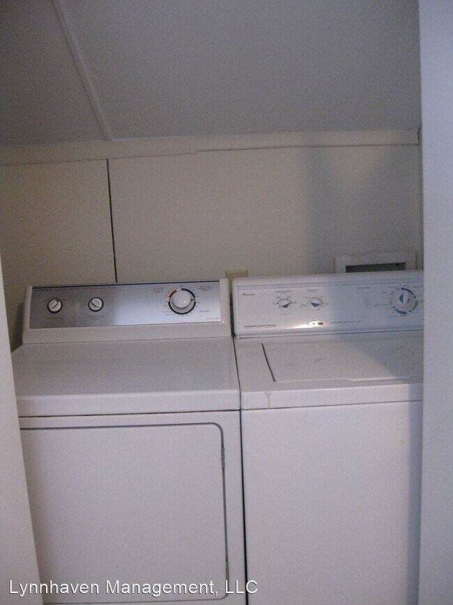 Foto del edificio - 710 Virginia Ave